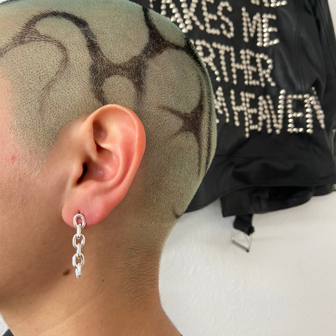 Classic Link Earring