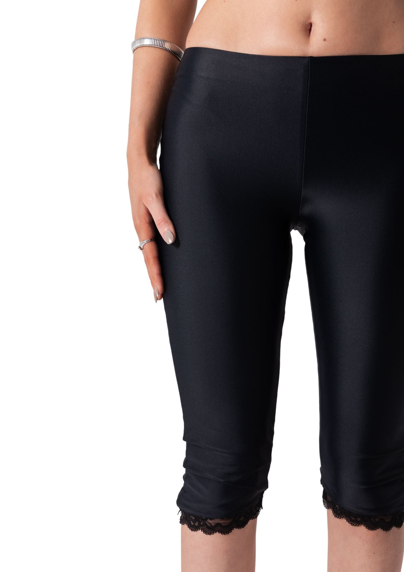 Amerie Capri - Black