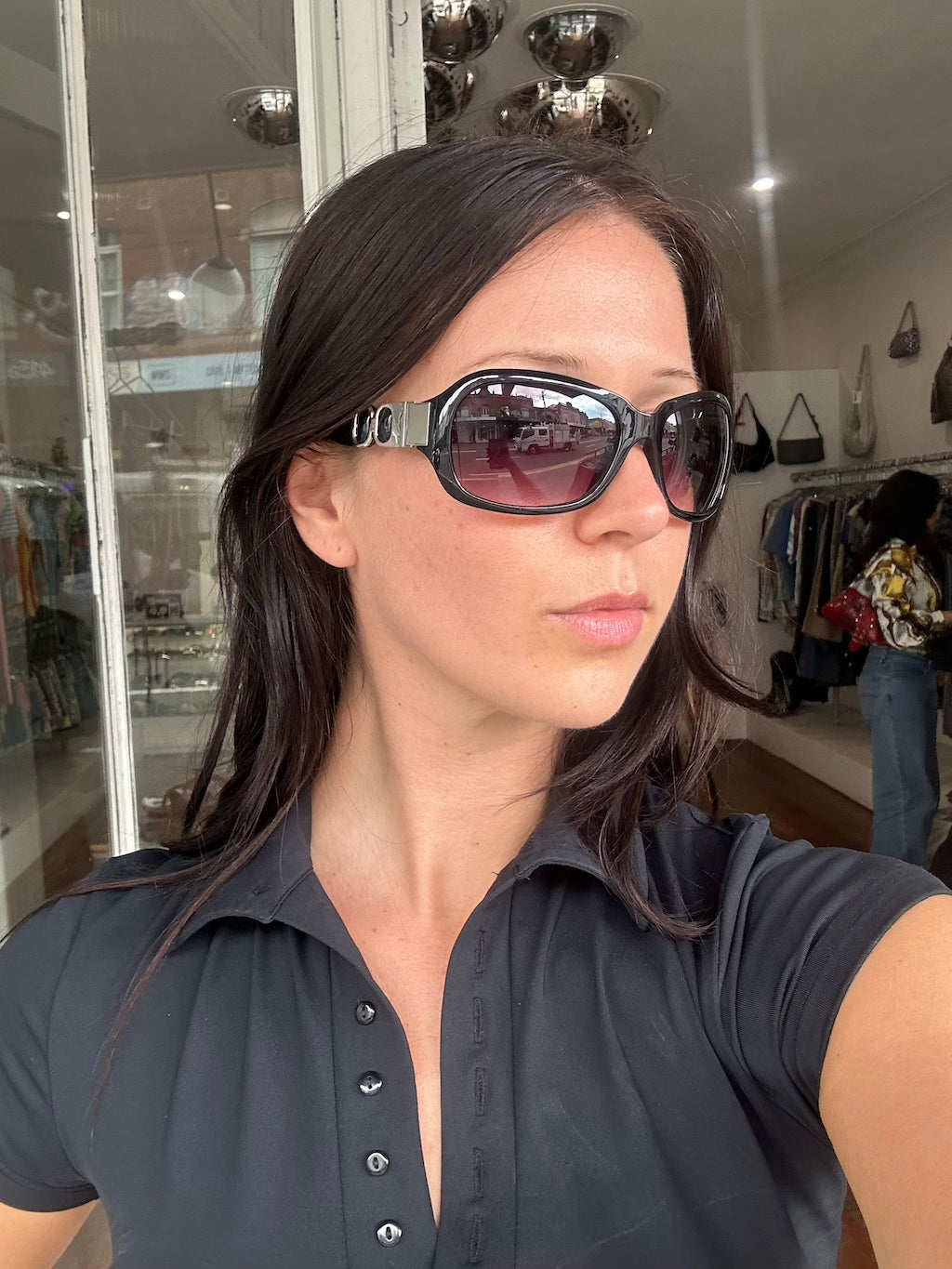 2010s Mum Dark Sunglasses