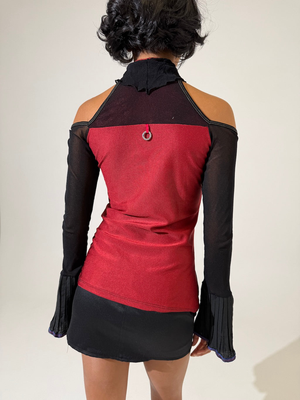 Save The Queen Off Cold Shoulder Top