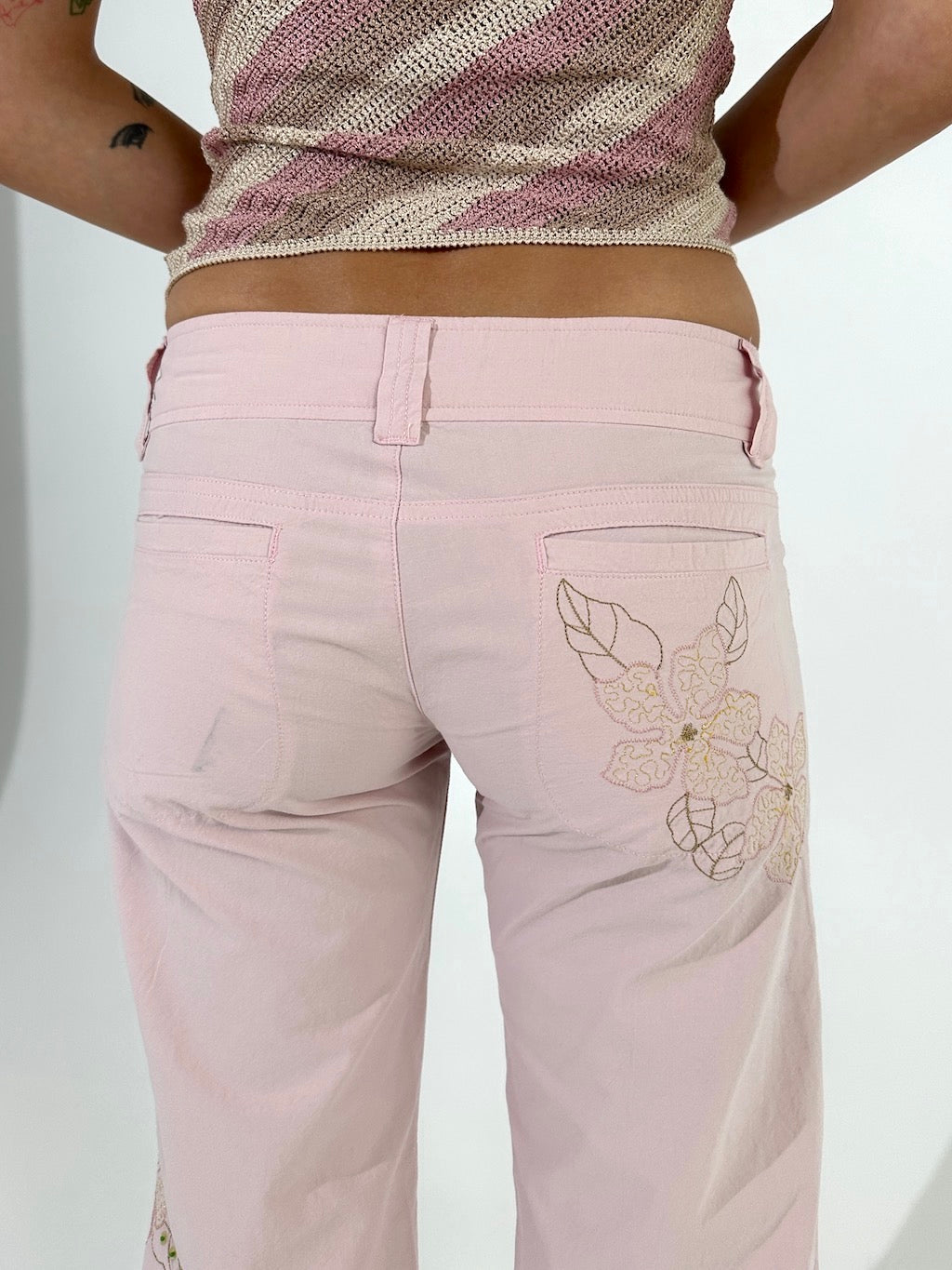 Baby Pink Low Rise 3/4 Pants