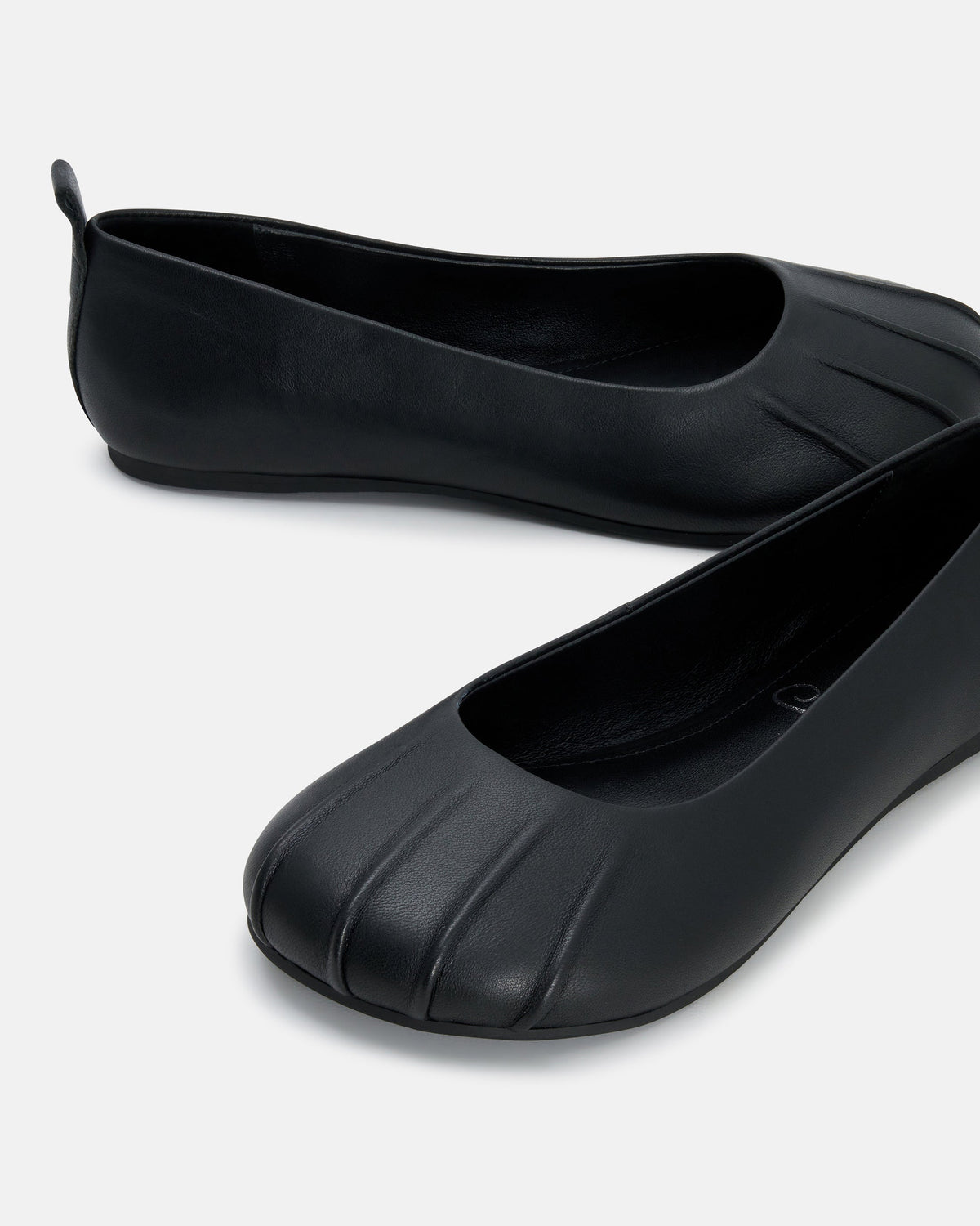 Nixie Barefoot Flat - Black