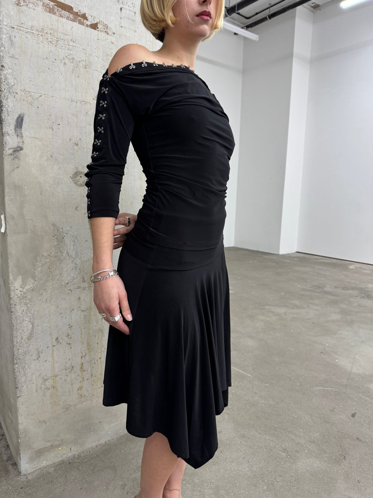 Slinky Skirt - Black