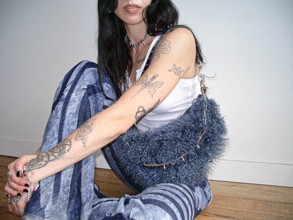 Fluffy Slouch Small - Blue