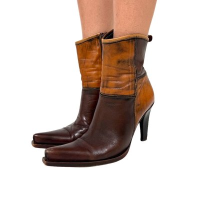 El Dante Leather Heeled Ankle Boots