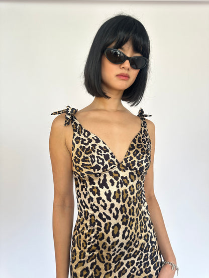 Black Vintage 90s Cat Sunglasses