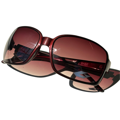 Babe 2000s Y2K Red Oversized Sunnies