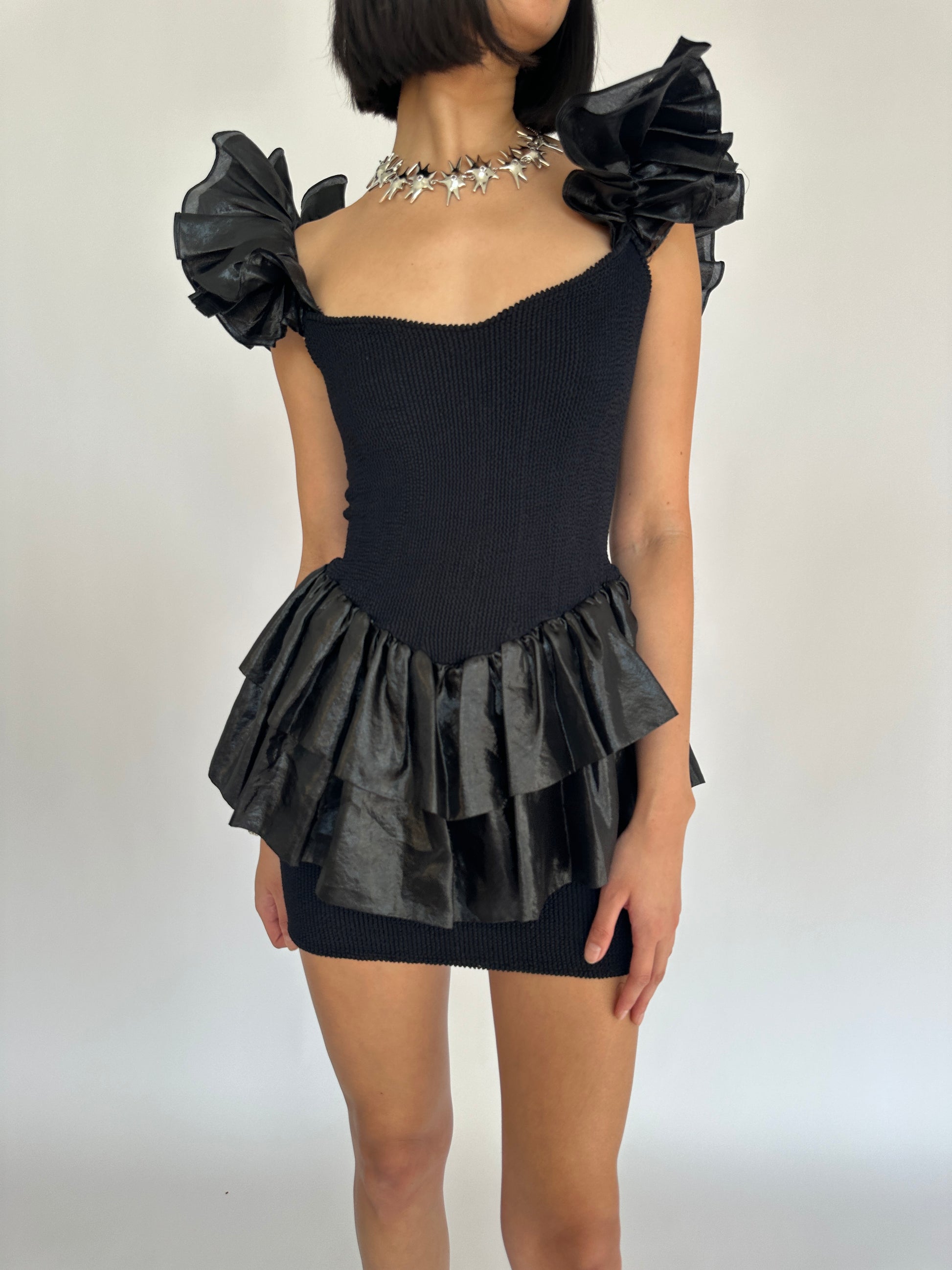 Sexy 80s Black Crinkle Mini Dress Sexy 80s Black Crinkle Mini Dress