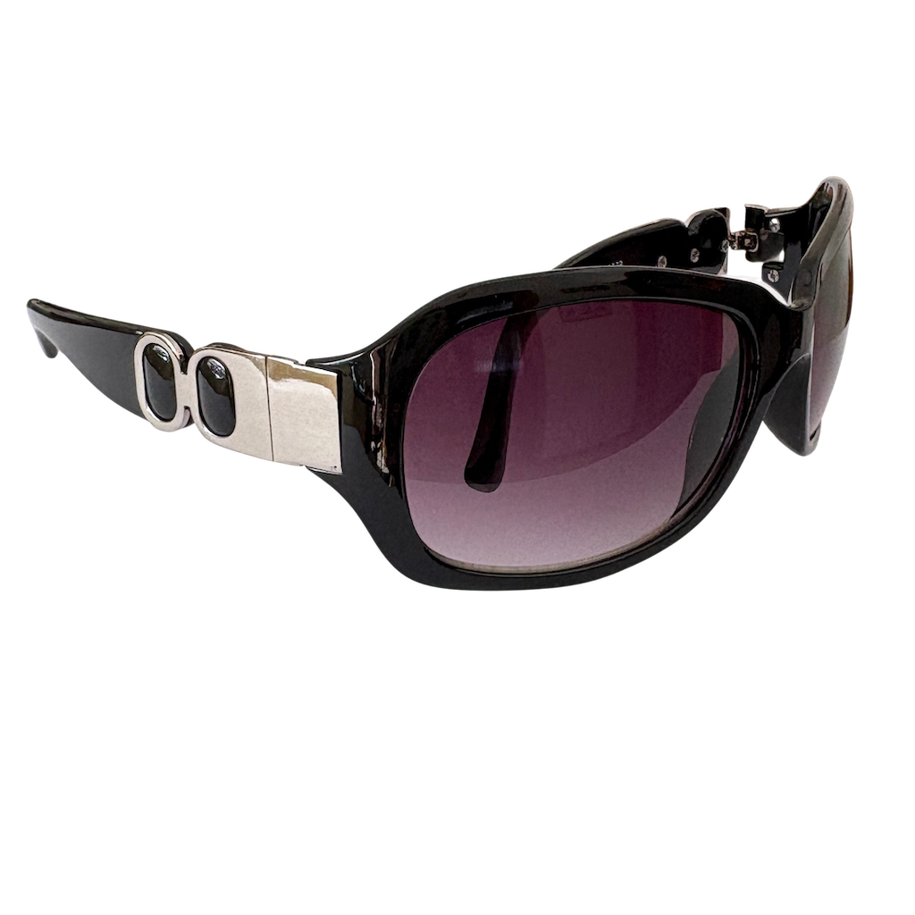 2010s Mum Dark Sunglasses