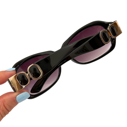 2010s Mum Dark Sunglasses