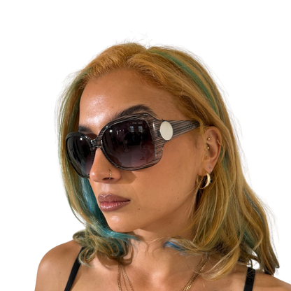 Large Vikki 2000s Oversized Sunglasses