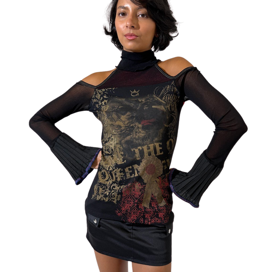 Save The Queen Off Cold Shoulder Top