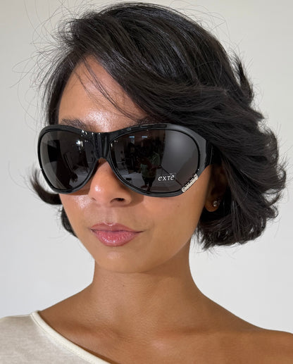 Oversized Extē Mum Dark Sunglasses