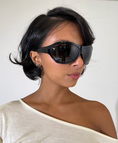 Oversized Extē Mum Dark Sunglasses