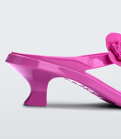 Petal Thong Kitten Heel