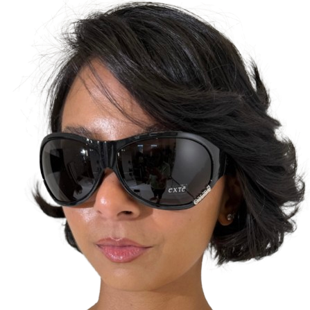 Oversized Extē Mum Dark Sunglasses